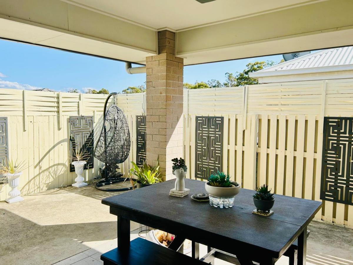 Manhattan B&B Guest Rooms North Lakes Luaran gambar